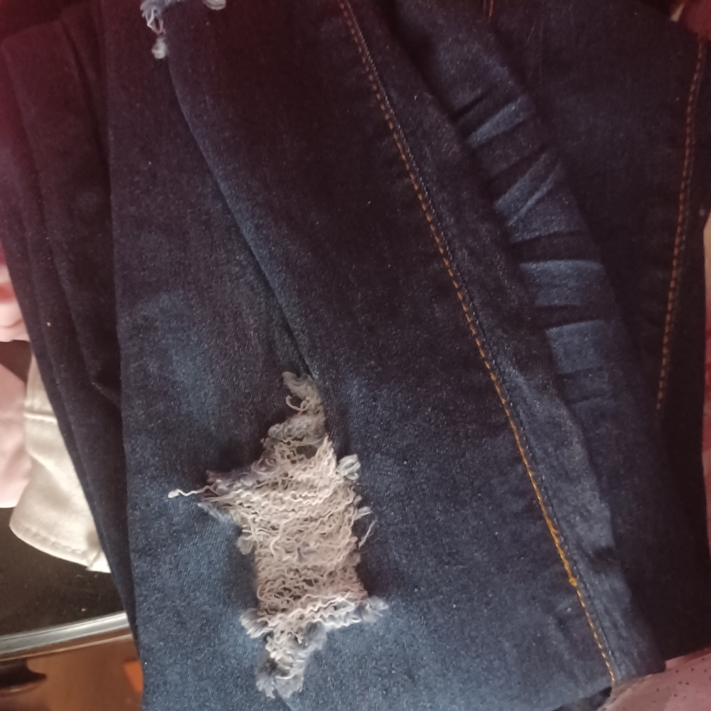 Women's Distressed Jeans